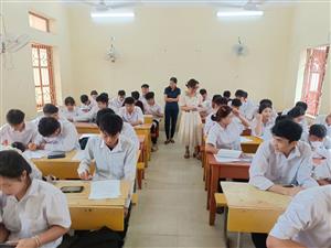 Trường Cao đẳng Kinh tế Hải Phòng tư vấn hướng nghiệp cho học sinh THPT cuối cấp năm học 2026–2027 