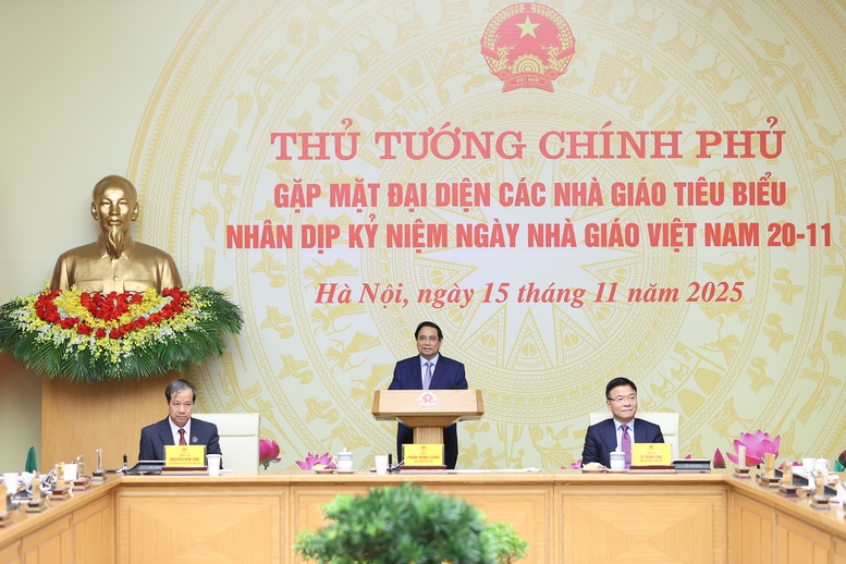 TỔNG THUẬT: Thủ tướng Chính phủ gặp mặt đại diện các nhà giáo tiêu biểu nhân Ngày Nhà giáo Việt Nam 20/11 - Ảnh 20